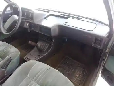 Scrapping Vehicle seat 131 1.4g of the year 1980 powered fd