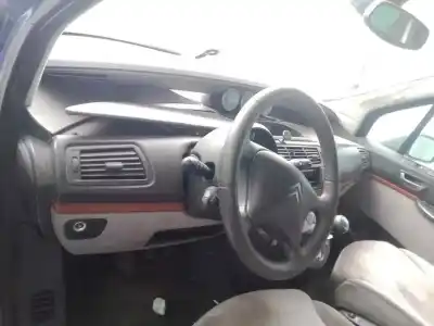 Veículo de Sucata citroen c8 2.2 hdi 16v premier ii do ano 2004 alimentado 4hw