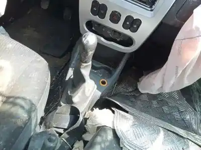 Veículo de Sucata dacia logan 1.5 dci diesel cat do ano 2011 alimentado k9k892