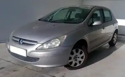 Verschrottungsfahrzeug PEUGEOT 307 (3A/C) 1.6 HDI des Jahres 2002 angetrieben 9HX