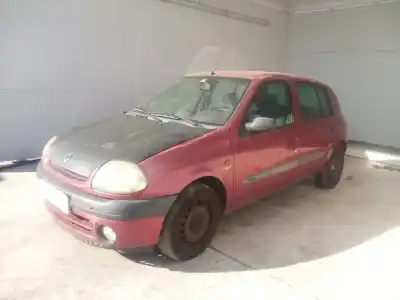 Veículo de Sucata RENAULT CLIO II (BB_, CB_) 1.9 DTI (B/CB0U) do ano 2000 alimentado F9Q780