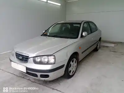 Sloopvoertuig HYUNDAI ELANTRA III (XD) 2.0 CRDI van het jaar 2002 aangedreven D4EA