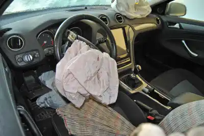 Veículo de Sucata ford mondeo iv (ba7) 1.6 tdci do ano 2012 alimentado t1ba,t1bb,t1bc