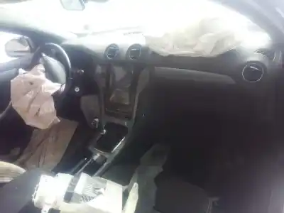 Veículo de Sucata ford mondeo iv (ba7) 1.6 tdci do ano 2012 alimentado t1ba,t1bb,t1bc