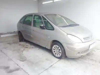 Veículo de Sucata citroen xsara picasso (n68) 2.0 hdi do ano 2002 alimentado rhy