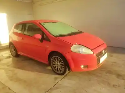 Veicolo di demolizione fiat grande punto (199_) 1.9 d multijet dell'anno 2006 alimentato 199 a5.000