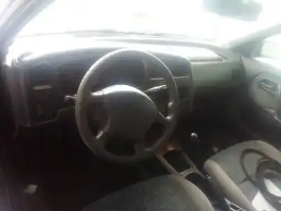 Veículo de Sucata nissan primera (p11) 2.0 td do ano 1997 alimentado cd20 turbo