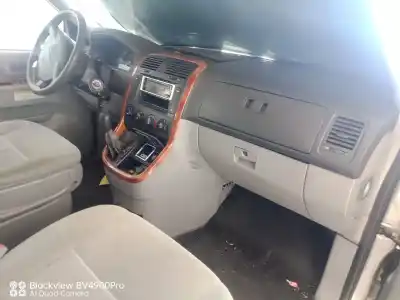 Veículo de Sucata kia carnival ii (gq) 2.9 crdi do ano 2004 alimentado j3