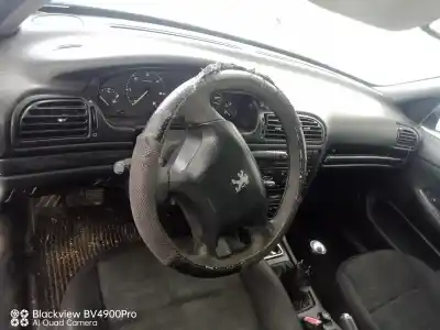 Veicolo di demolizione peugeot 406 (8b) 2.0 hdi 110 dell'anno 2001 alimentato rhz