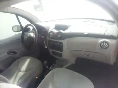 Scrapping Vehicle citroen c3 i (fc_, fn_) 1.4 hdi of the year 2002 powered 8hx