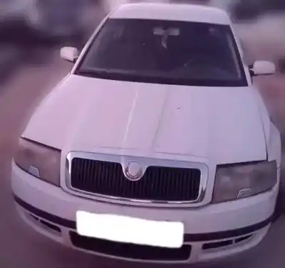 Здавання транспортного засобу skoda superb i (3u4) 1.9 tdi року 2003 потужний awx