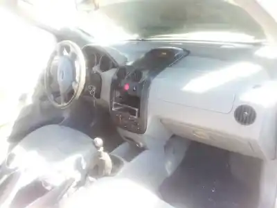 Scrapping Vehicle daewoo kalos sedán (klas) 1.4 of the year 2003 powered af14s3