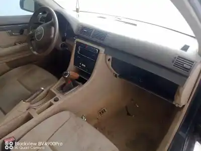 Sloopvoertuig audi                                               a4 b6 (8e2)                                                                                                                                                                                                                                                2.0                                                                                                                                                                                                                                                        van het jaar 2004 aangedreven alt