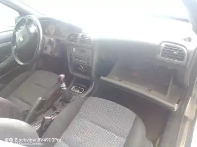 Veicolo di demolizione peugeot 406 (8b) 2.0 hdi 110 dell'anno 2003 alimentato rhz