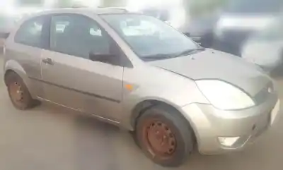 Sloopvoertuig ford fiesta v (jh_, jd_) 1.6 16v van het jaar 2003 aangedreven fyja,fyjb