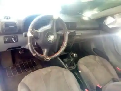 Здавання транспортного засобу seat leon (1m1) 1.9 tdi року 2001 потужний alh