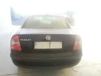 Veículo de Sucata volkswagen passat b5.5 (3b3) 1.9 tdi do ano 2001 alimentado avf