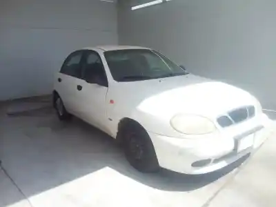 Vehicul casat DAEWOO LANOS (KLAT)  al anului 2001 alimentat A13SMS