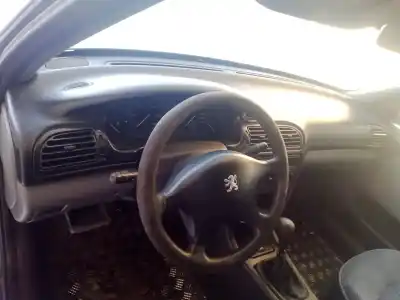 Veicolo di demolizione peugeot 406 (8b) 1.9 td dell'anno 1998 alimentato dhx