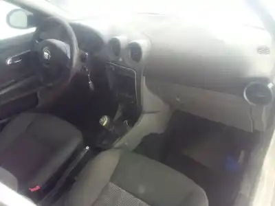 Veículo de Sucata seat cordoba (6l2) 1.9 tdi do ano 2007 alimentado blt