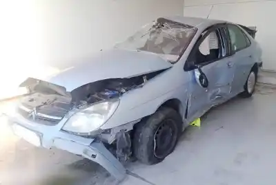 Vehículo de desguace CITROEN C5 I (DC_)  del año 2004 con motor 6FZ