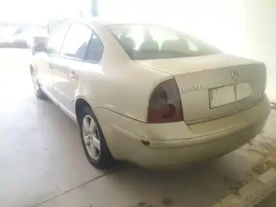 Veículo de Sucata volkswagen passat b5.5 (3b3) 1.9 tdi do ano 2004 alimentado awx