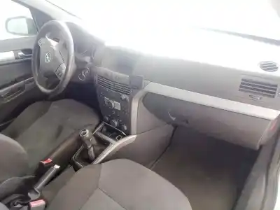 Scrapping Vehicle opel astra h (a04) 1.7 cdti (l48) of the year 2006 powered z17dth