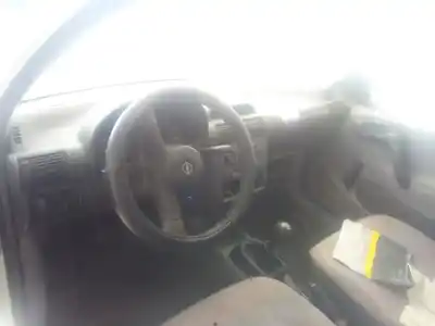 Veicolo di demolizione opel corsa b (s93) 1.2 i (f08, f68, m68) dell'anno 1996 alimentato c12nz