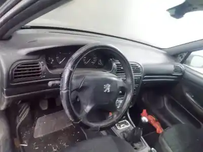 Scrapping Vehicle peugeot 406 break (8e/f) 2.0 hdi 110 of the year 2000 powered rhz