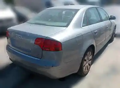 Veículo de Sucata audi a4 b7 (8ec) 2.0 do ano 2006 alimentado alt