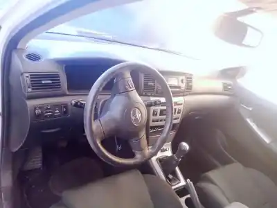 Veículo de Sucata toyota corolla (_e12_) 2.0 d-4d (cde120r_, cde120l_) do ano 2006 alimentado 1cd-ftv