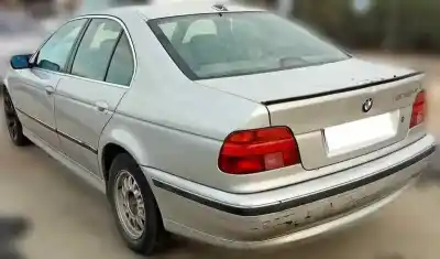Veículo de Sucata bmw 5 (e39) 525 d do ano 2000 alimentado 256d1