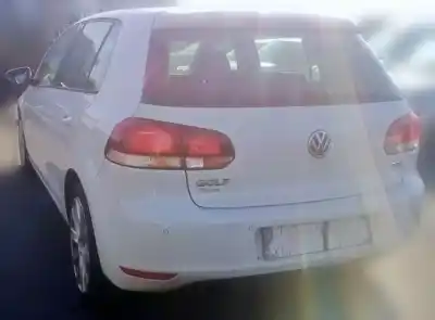 Veículo de Sucata volkswagen golf vi (5k1) 1.6 tdi do ano 2009 alimentado cay