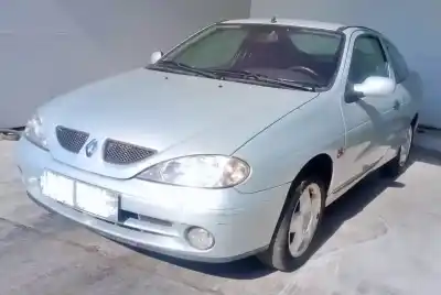 Scrapping Vehicle RENAULT MEGANE I COACH (DA0/1_) 1.6 16V (DA0B, DA04, DA11) of the year 1999 powered K4M A7