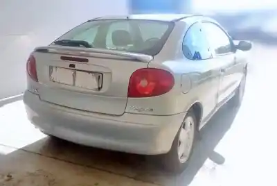 Scrapping Vehicle renault megane i coach (da0/1_) 1.6 16v (da0b, da04, da11) of the year 1999 powered k4m a7