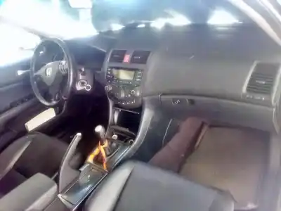 Veicolo di demolizione honda accord vii (cl, cn) 2.0 (cl7) dell'anno 2003 alimentato k20a6