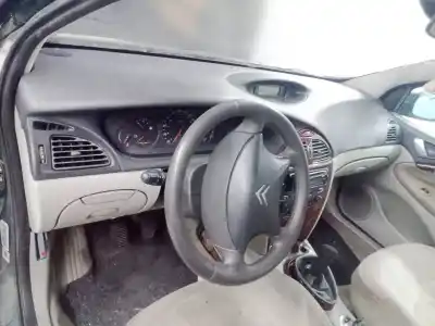 Veículo de Sucata citroen c5 i (dc_) 2.0 hdi (dcrhzb, dcrhze) do ano 2002 alimentado rhz