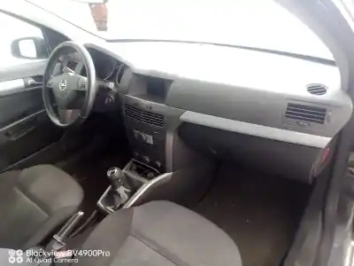 Scrapping Vehicle opel astra h (a04) 1.7 cdti (l48) of the year 2006 powered z17dth