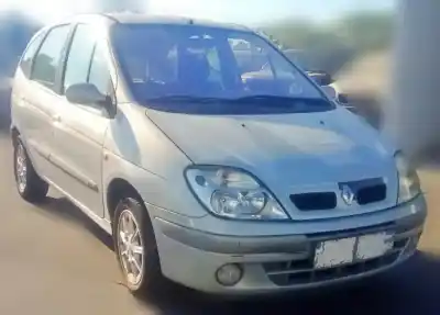 Veículo de Sucata RENAULT SCÉNIC I MONOSPACE (JA0/1_, FA0_) 1.9 DTI (JA1U) do ano 2001 alimentado F9Q744