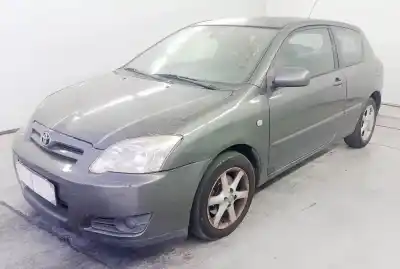 Veículo de Sucata TOYOTA COROLLA (_E12_) 2.0 D-4D (CDE120R_, CDE120L_) do ano 2004 alimentado 1CD-FTV