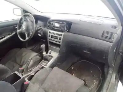 Veículo de Sucata toyota corolla (_e12_) 2.0 d-4d (cde120r_, cde120l_) do ano 2004 alimentado 1cd-ftv