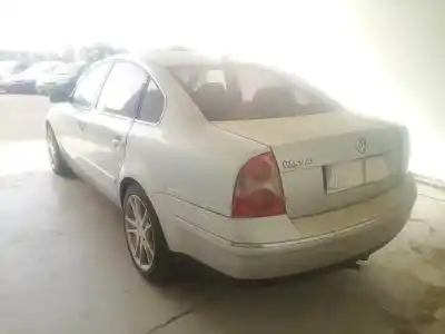 Veículo de Sucata volkswagen passat b5.5 (3b3) 1.9 tdi do ano 2001 alimentado avf