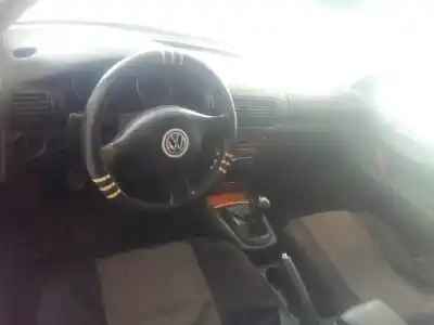Veículo de Sucata volkswagen passat b5.5 (3b3) 1.9 tdi do ano 2001 alimentado avf