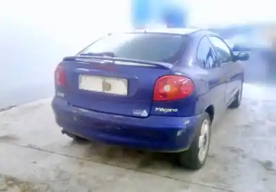 Scrapping Vehicle renault megane i coach (da0/1_) 1.4 16v (da0d, da1h, da0w, da10) of the year 2002 powered k4j750