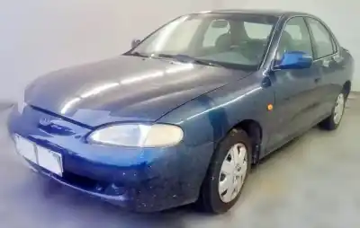 Veicolo di demolizione HYUNDAI LANTRA II (J-2)  dell'anno 1996 alimentato 4GR