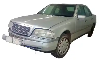 Verschrottungsfahrzeug MERCEDES-BENZ CLASE C (W202)  des Jahres 1995 angetrieben 111