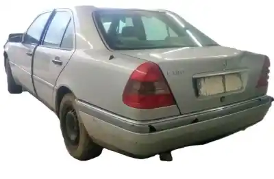 Veículo de Sucata mercedes-benz clase c (w202) c 180 (202.018) do ano 1995 alimentado 111