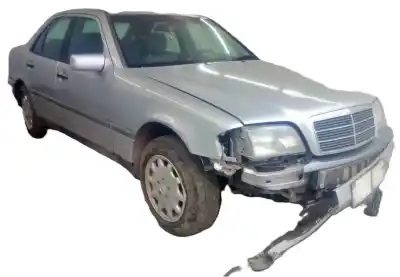Veículo de Sucata mercedes-benz clase c (w202) c 180 (202.018) do ano 1995 alimentado 111