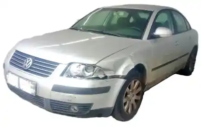 Vehicul casat VOLKSWAGEN PASSAT B5.5 (3B3)  al anului 2004 alimentat AWX