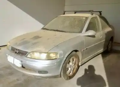 Vehicul casat opel vectra b (j96) 2.0 dti 16v (f19) al anului 2001 alimentat y20dth